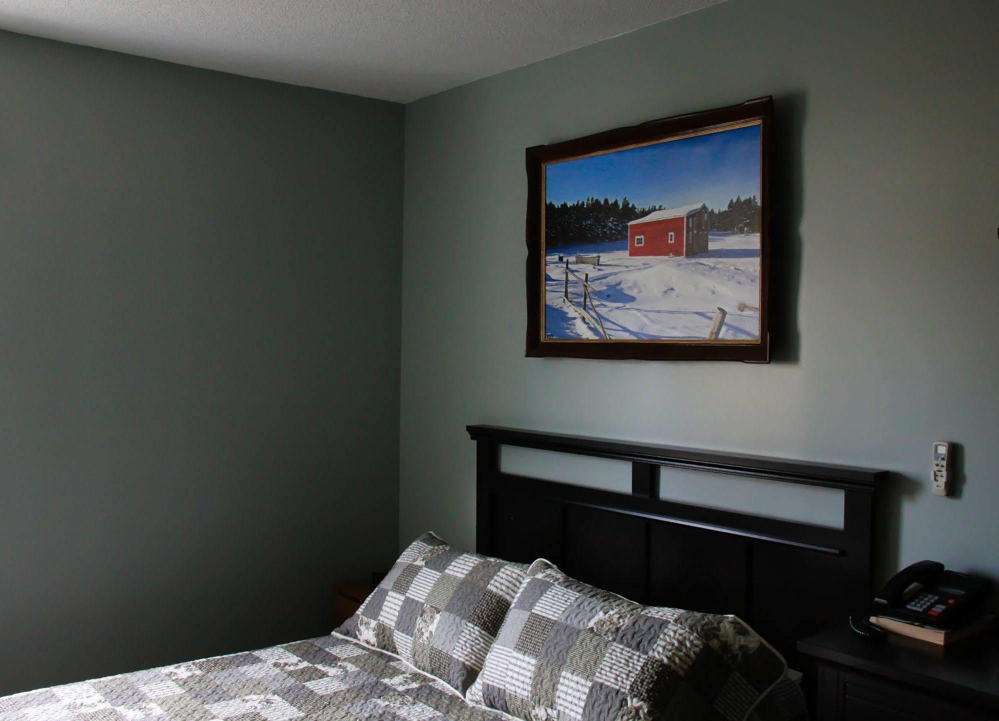 Hotel Harbour Grace Екстериор снимка